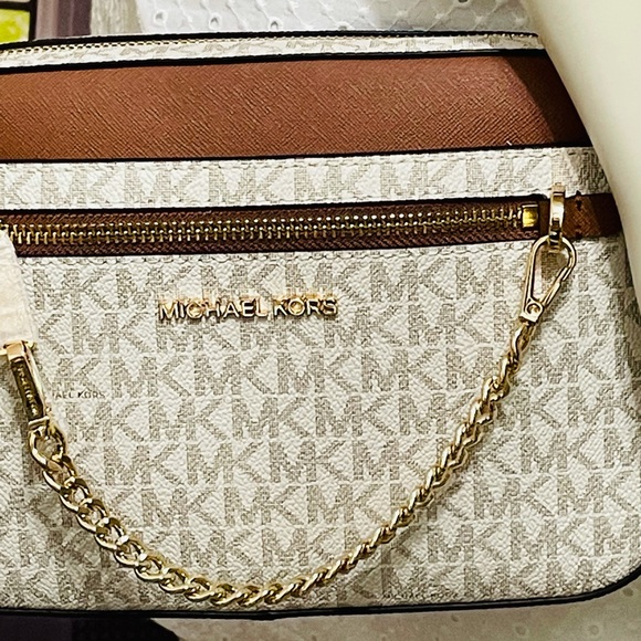 NWT Michael Kors Jet Set Large Logo Crossbody Bag - Picture 9 of 12